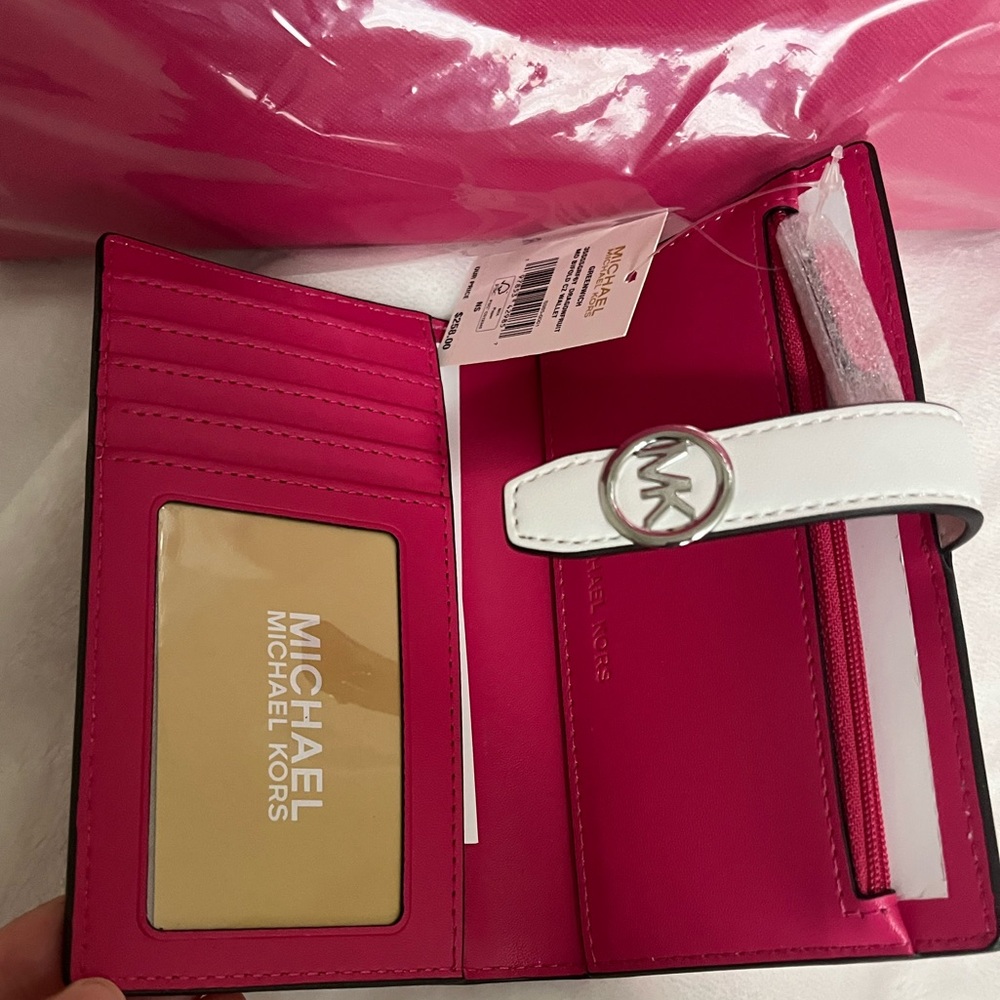 NWT Michael Kors Saffiano Leather Tote/Matching wallet set. Dragonfruit pink. - Picture 7 of 13